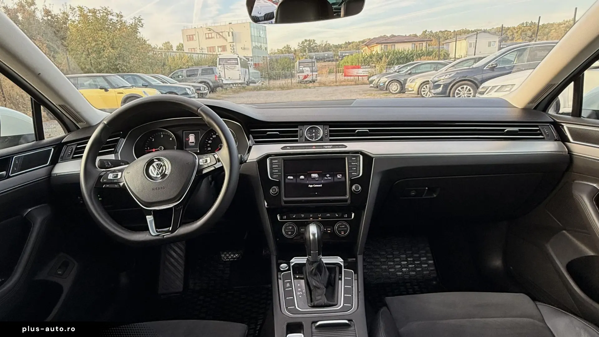 Volkswagen Passat 1.6 TDI DSG R-Line