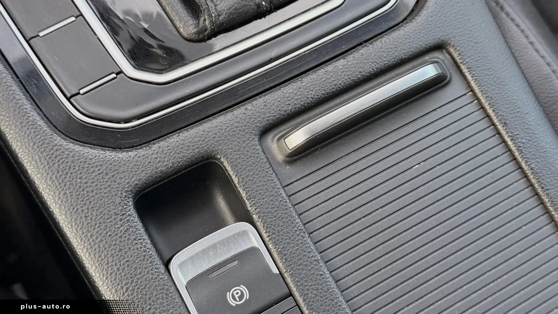 Volkswagen Passat 1.6 TDI DSG R-Line