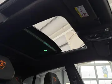Lamborghini Urus SE ANIMA B&O PANO HUD MASSAGE 23