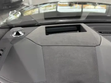 Lamborghini Urus SE ANIMA B&O PANO HUD MASSAGE 23