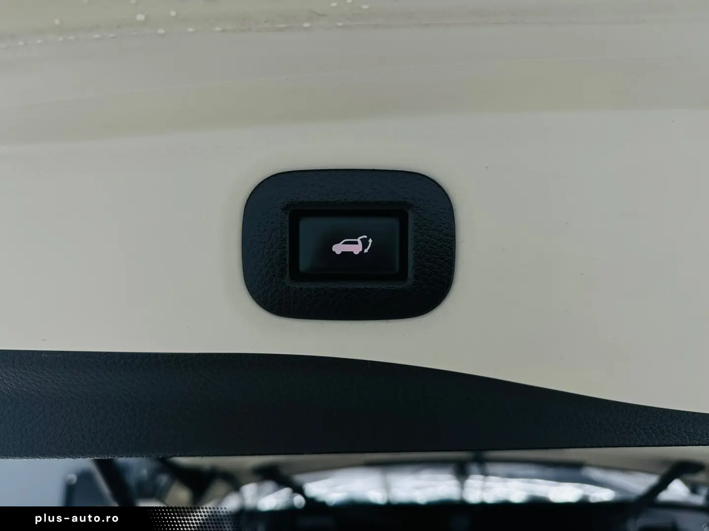 NISSAN X-TRAIL 2018 1.6D E6 7 Locuri Garantie 12 Luni Rate A