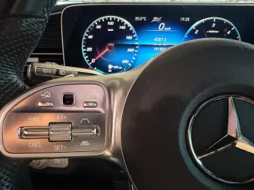 MERCEDES-BENZ GLS 350d 4Matic AMG Pano 7.Sitz ViCo C…