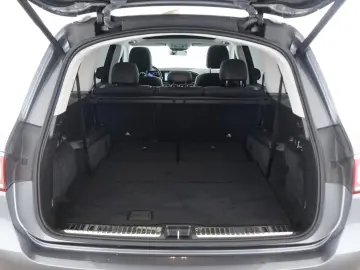 MERCEDES-BENZ GLS 400 d 4M AMG Pano AHK Distronic Ai…