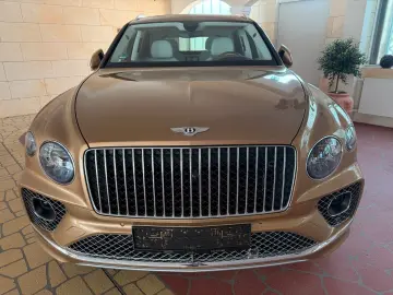BENTLEY Bentayga Azure Edition 1 Long Wheelbase