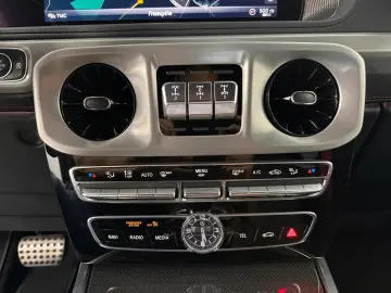 MERCEDES-BENZ G 350 d 4M AMG AHK Widescreen LED Kamera Loop