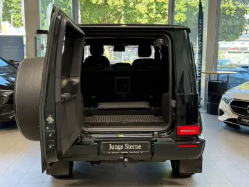 MERCEDES-BENZ G 400d COMAND AHK MBEAM MEMORY SHD KAM…