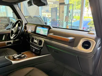 MERCEDES-BENZ G 400d COMAND AHK MBEAM MEMORY SHD KAM…