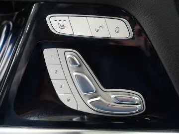 MERCEDES-BENZ G 350d   EXCLUSIVE SCHIEBEDACH LEDER 360 KAM