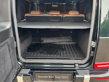 MERCEDES-BENZ G 350 d AMG Schiebedach AHV Multibeam