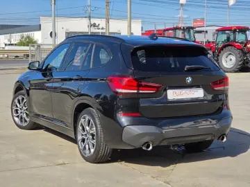 BMW X1 xDrive 20d Automat Pachet M Sport LED Carlig