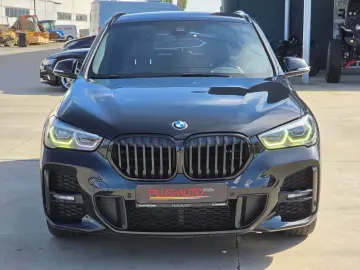 BMW X1 xDrive 20d Automat Pachet M Sport LED Carlig
