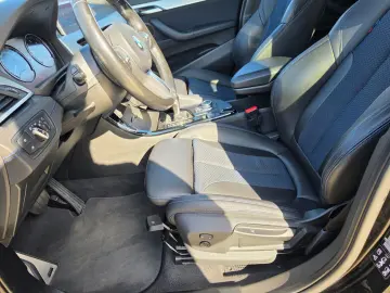 BMW X1 xDrive 20d Automat Pachet M Sport LED Carlig