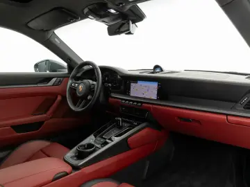 Porsche 911 Carrera 4S