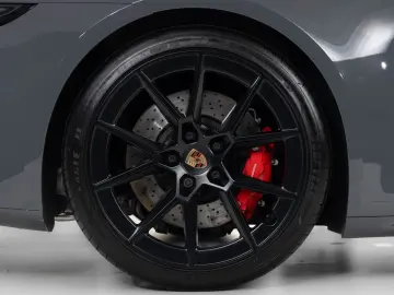Porsche 911 Carrera 4S