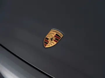 Porsche 911 Carrera 4S