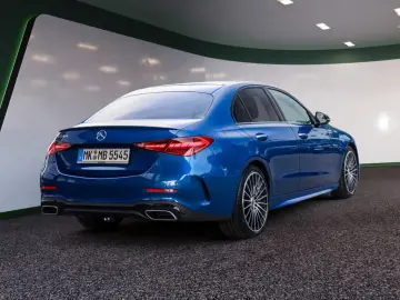 Mercedes-Benz C 220 d AMG Line • PANO • 360  • DISTRONIC