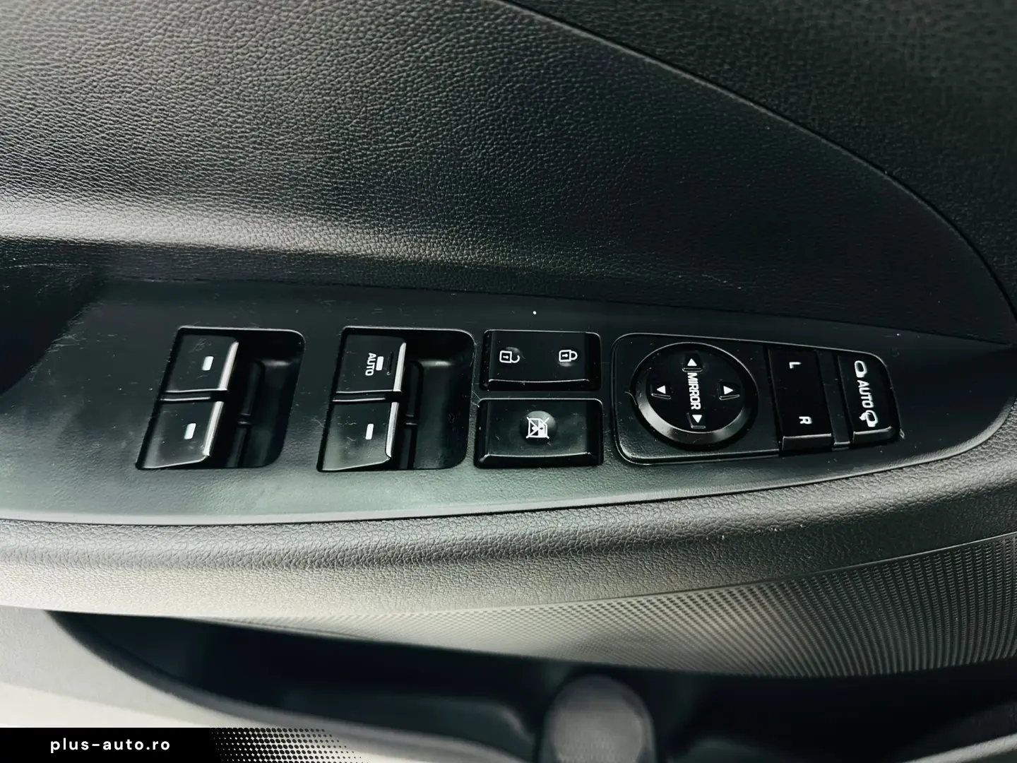 HYUNDAI TUCSON 2018 2.0D E6 4x4 Garantie 12 Luni Rate Avans