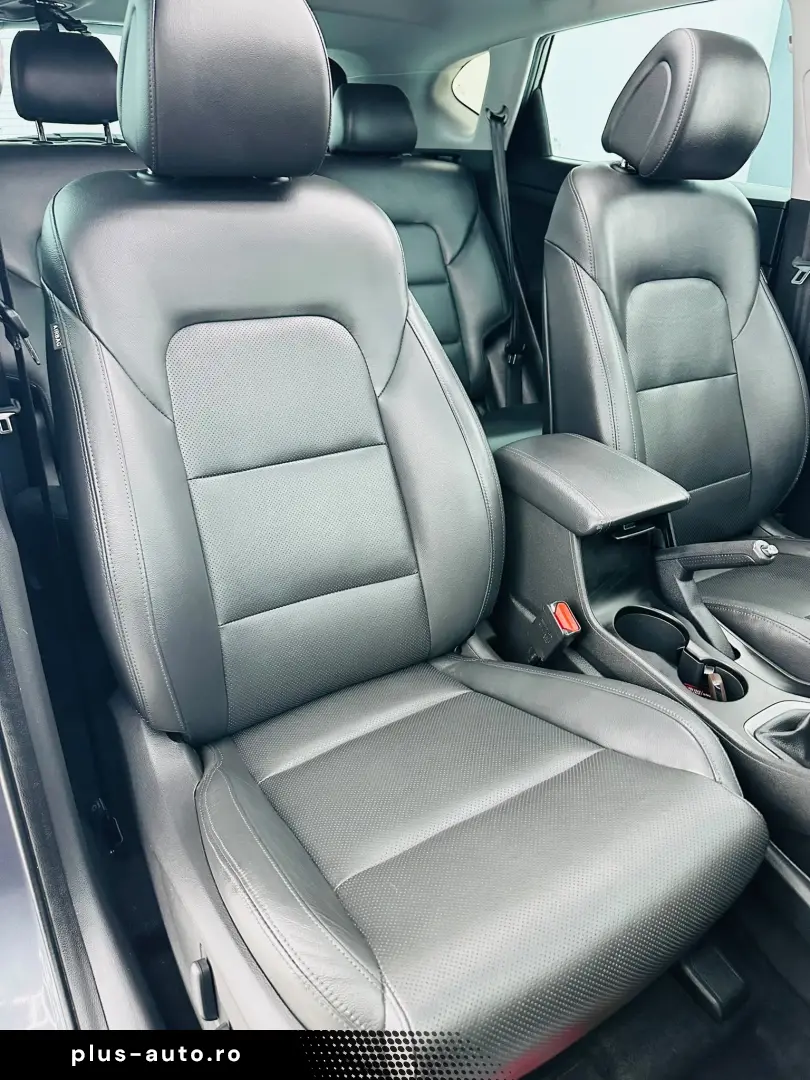 HYUNDAI TUCSON 2018 2.0D E6 4x4 Garantie 12 Luni Rate Avans