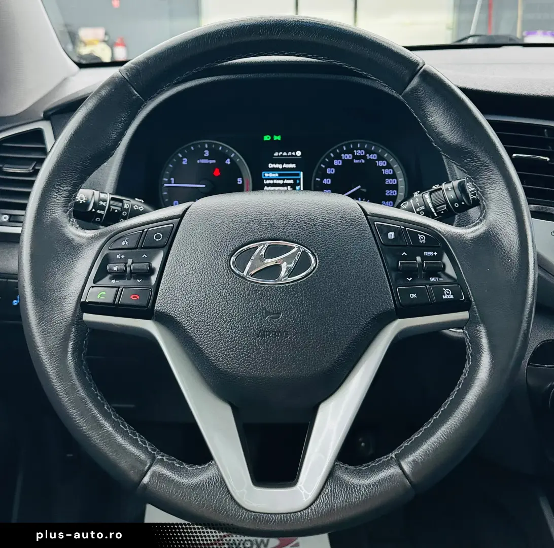 HYUNDAI TUCSON 2018 2.0D E6 4x4 Garantie 12 Luni Rate Avans