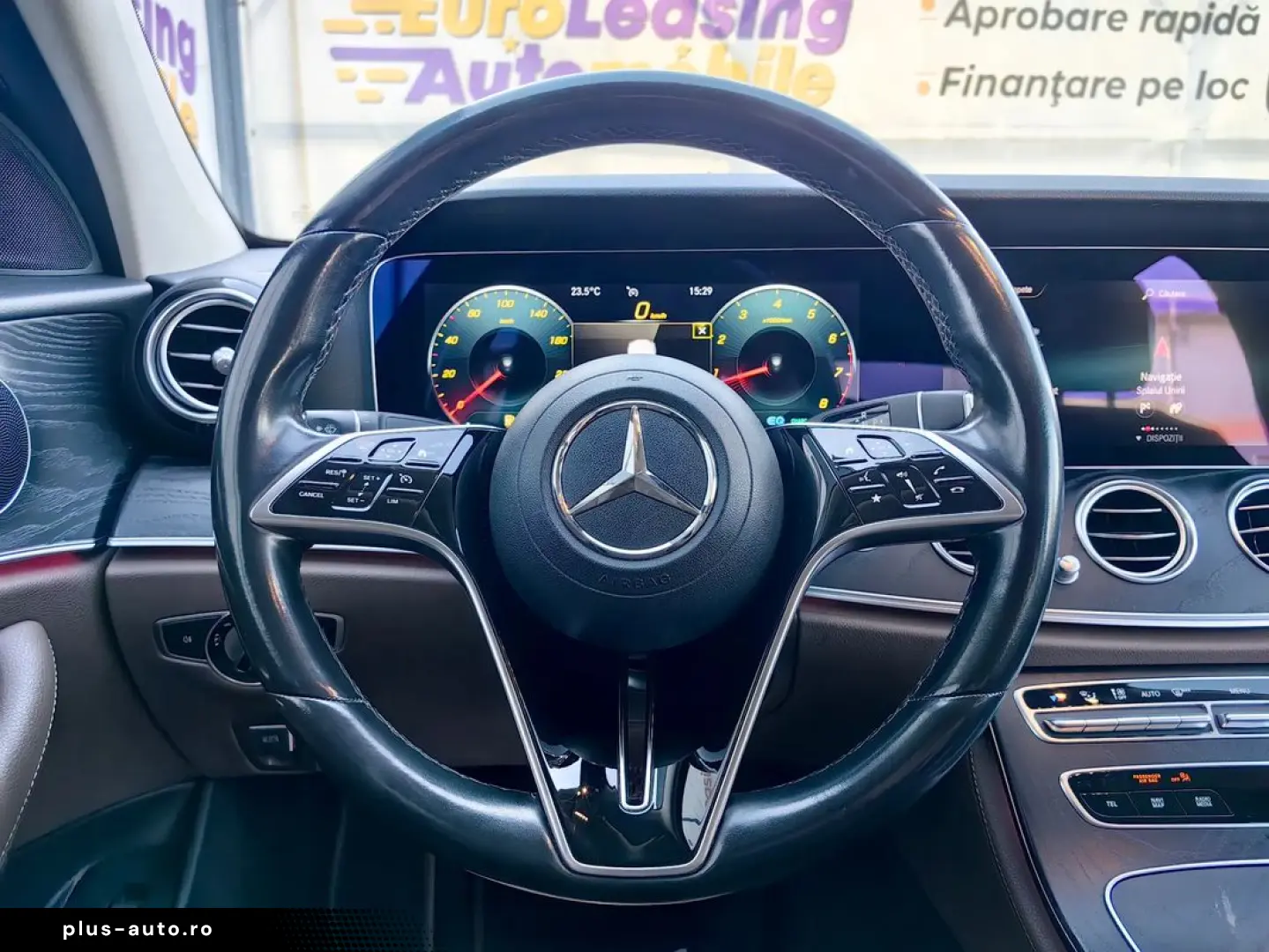 Mercedes-Benz E