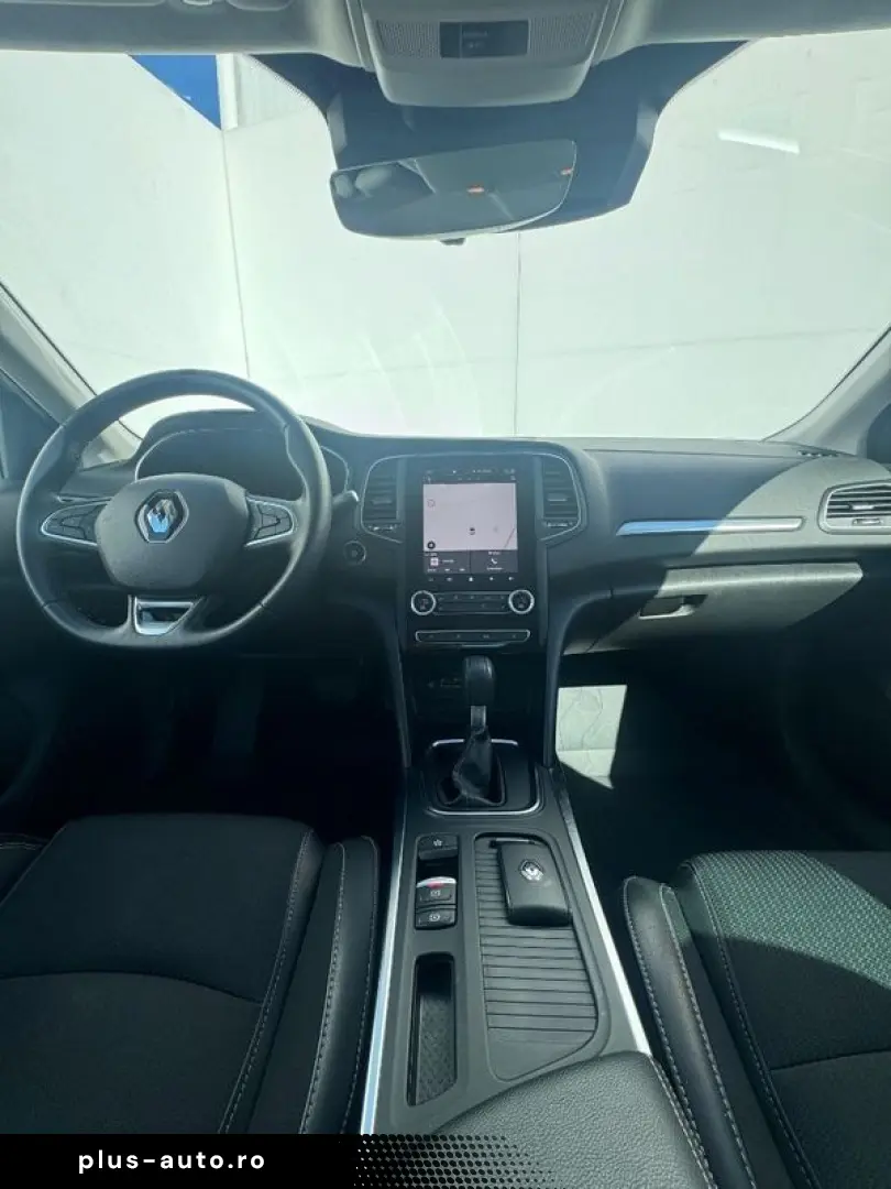 renault  megane  sedan  1.3 TCe 140 GPF techno EDC