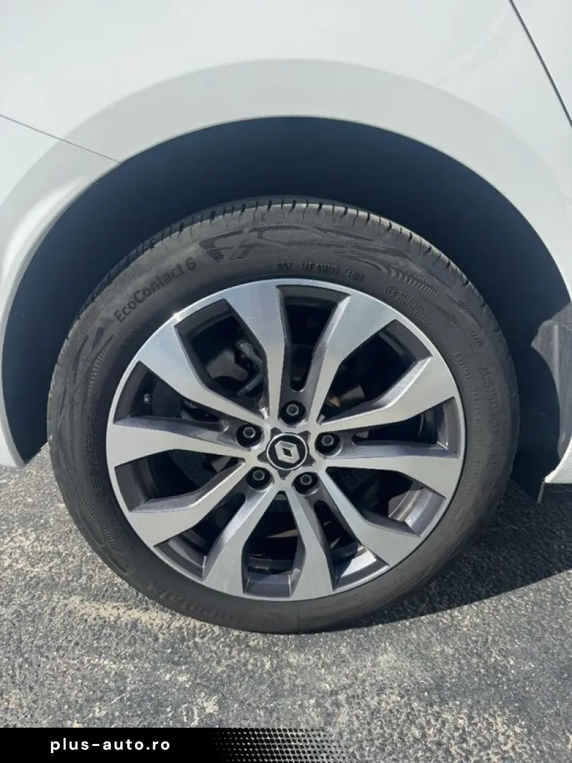 renault  megane  sedan  1.3 TCe 140 GPF techno EDC