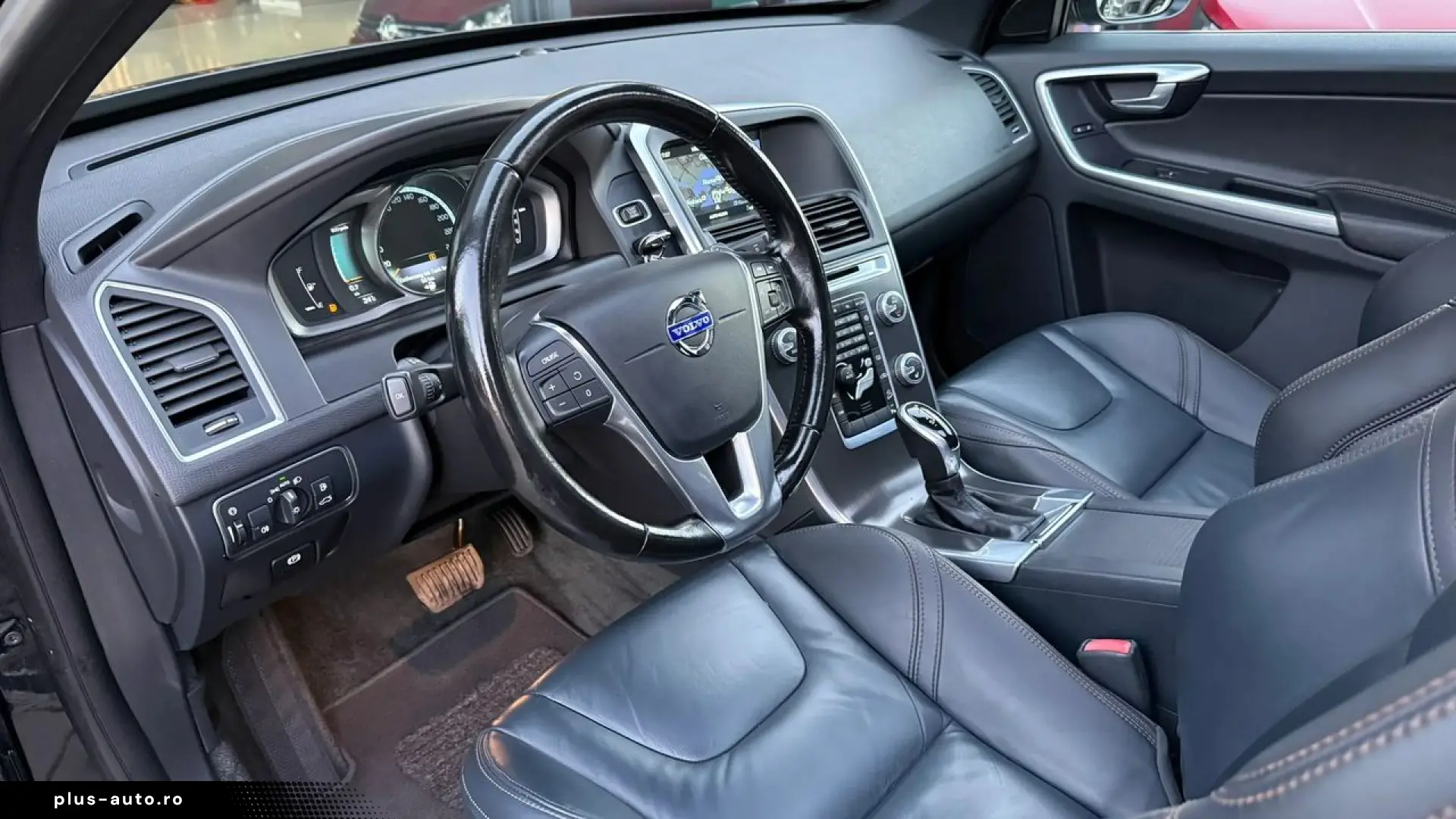 VOLVO XC60 2015 — imagine 5