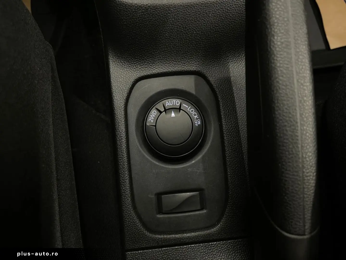 DACIA Duster 2023 — imagine 16