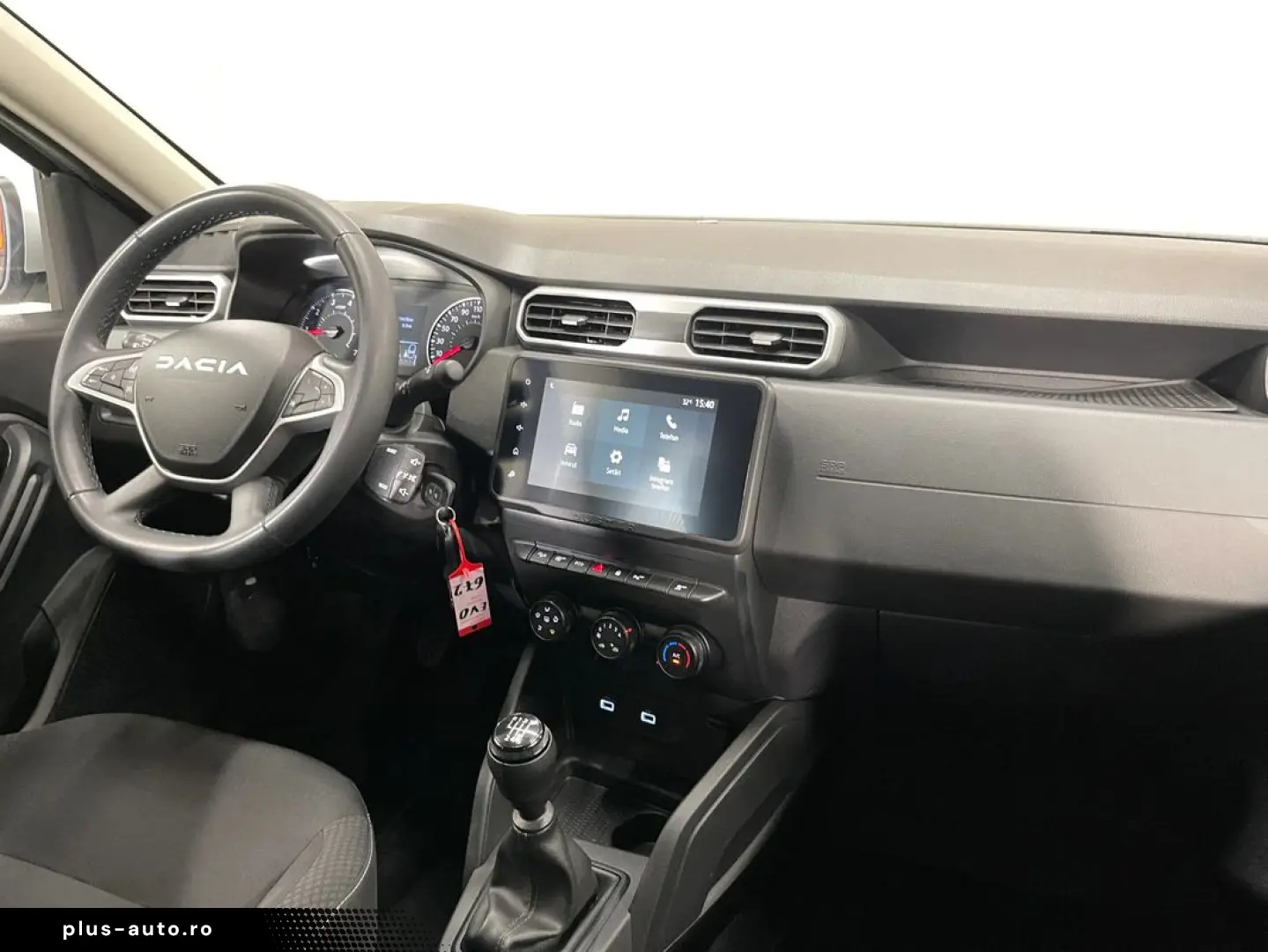 DACIA Duster 2023 — imagine 23