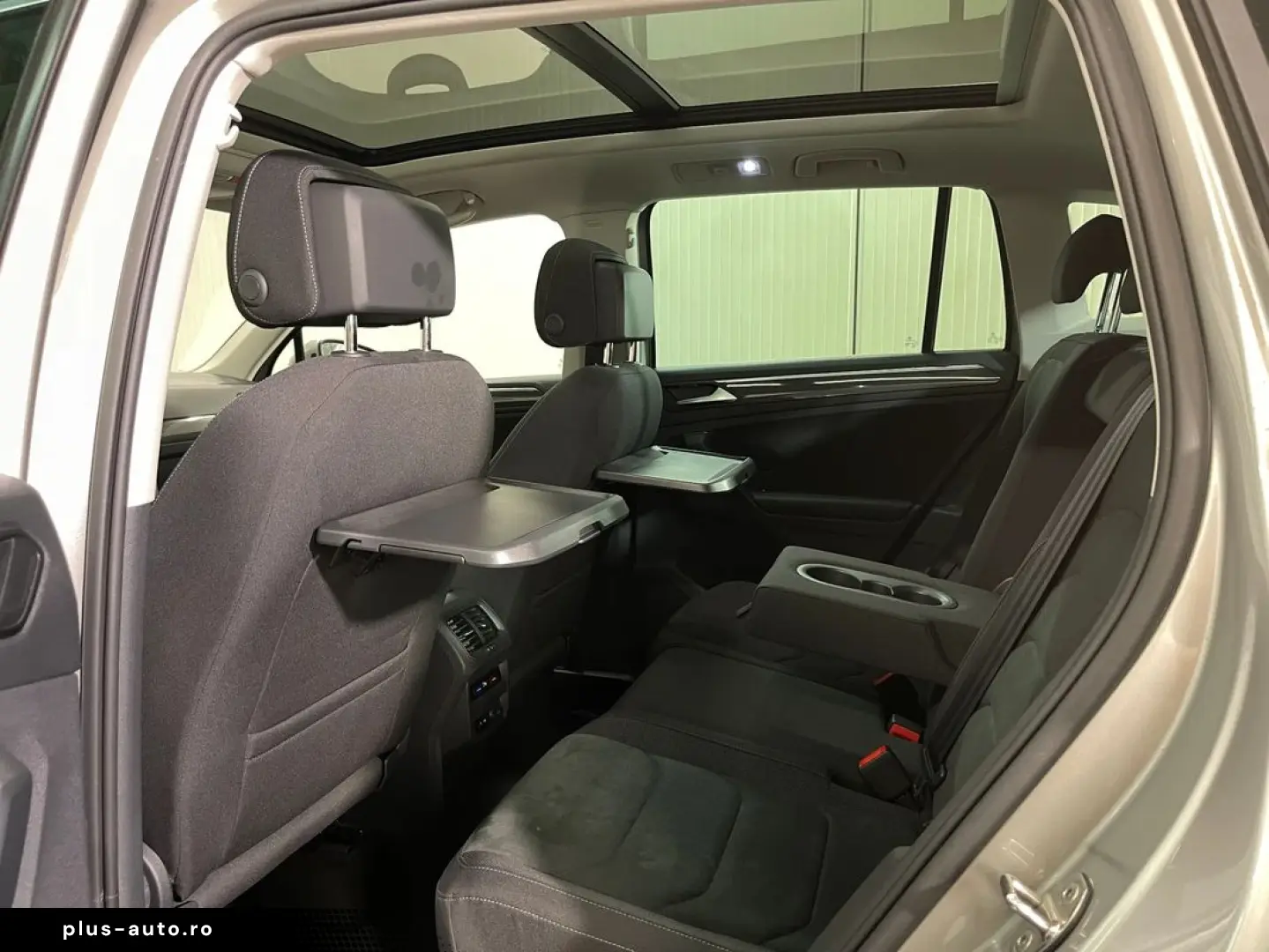 VOLKSWAGEN Tiguan 2019 — imagine 24