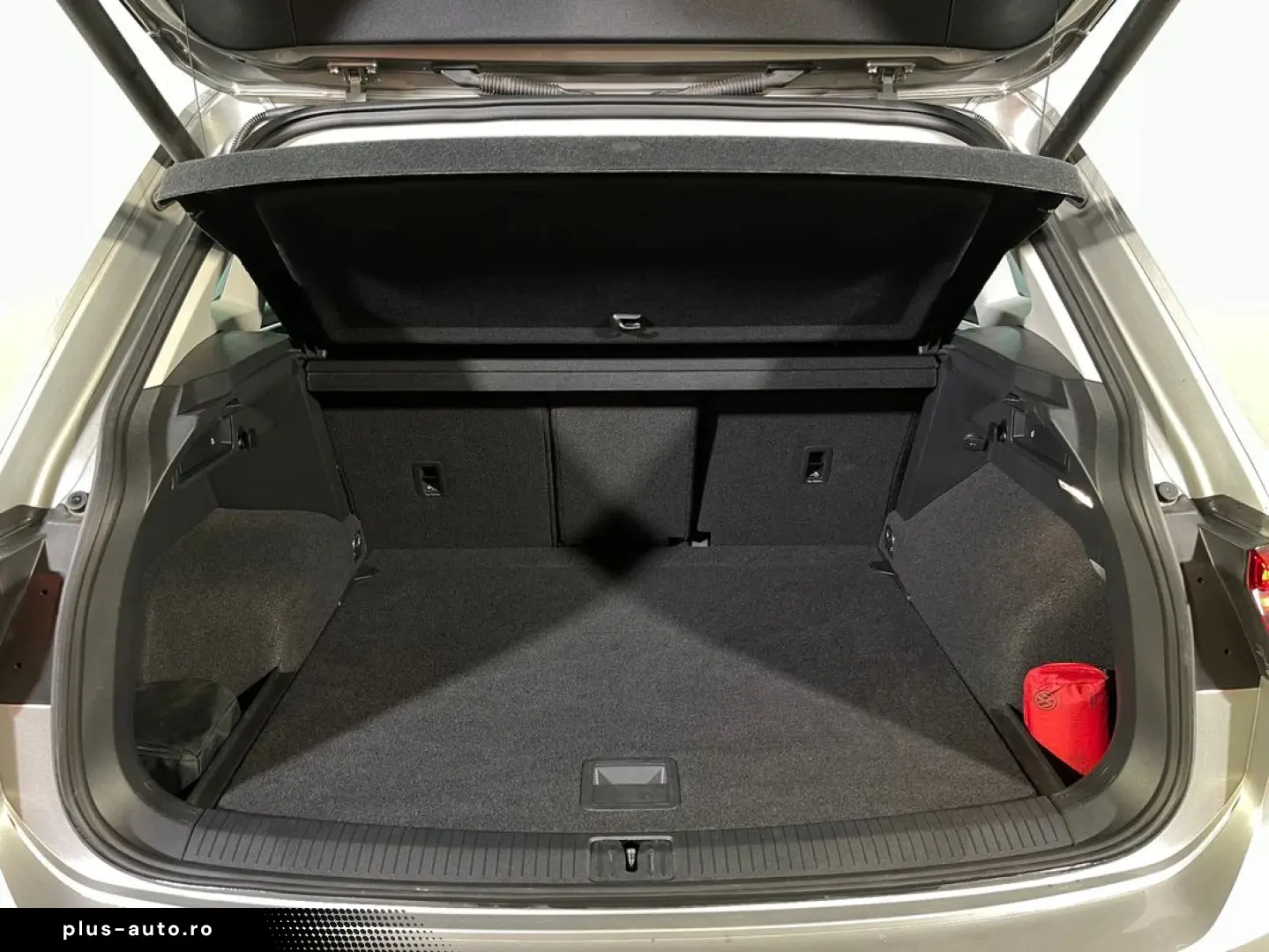 VOLKSWAGEN Tiguan 2019 — imagine 25