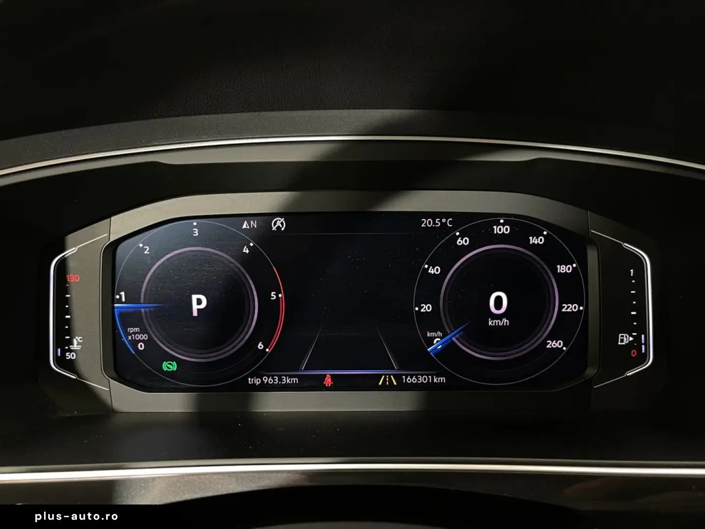 VOLKSWAGEN Tiguan 2019 — imagine 46