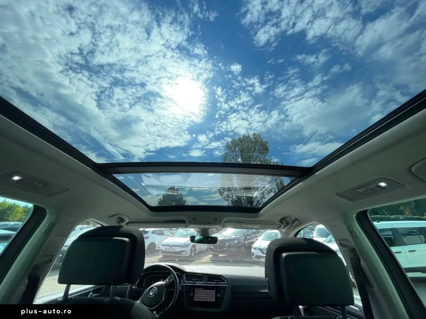 VOLKSWAGEN Tiguan 2019 — imagine 51