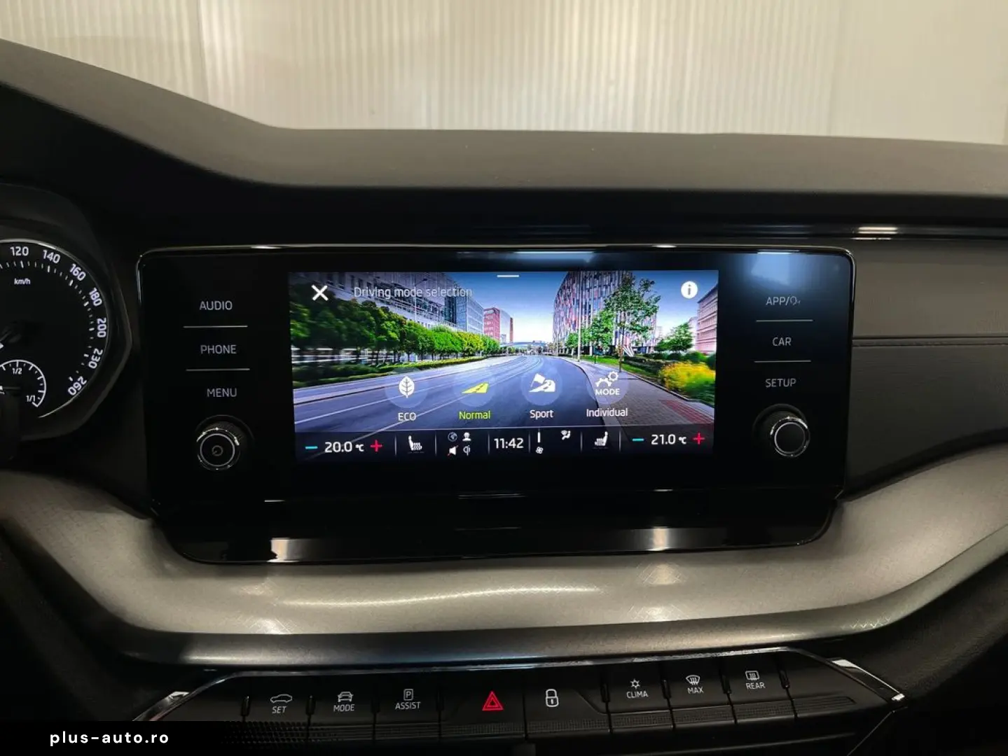 SKODA Octavia 2022 — imagine 26