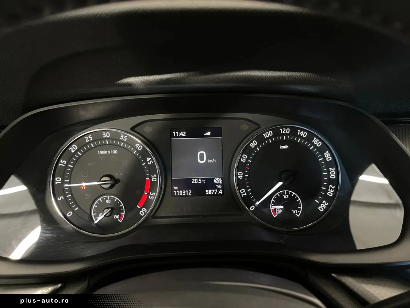 SKODA Octavia 2022 — imagine 40