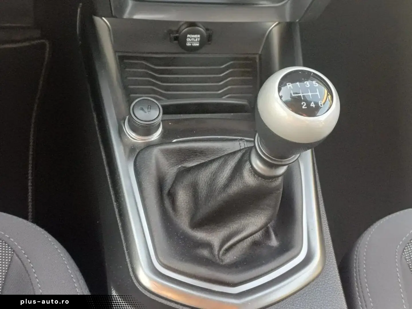 Ssangyong Tivoli-Grand