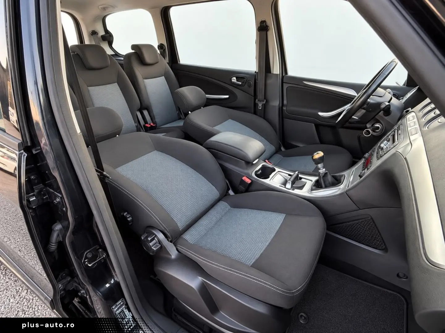 Ford Galaxy “7 Locuri”    Euro 5    2.0Diesel 2011