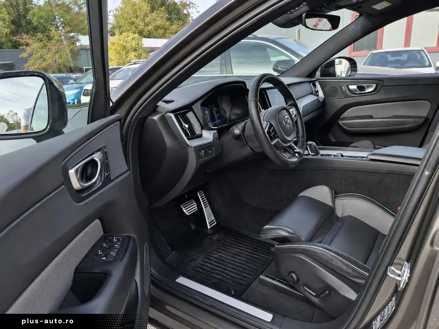 VOLVO XC60 2021 — imagine 7