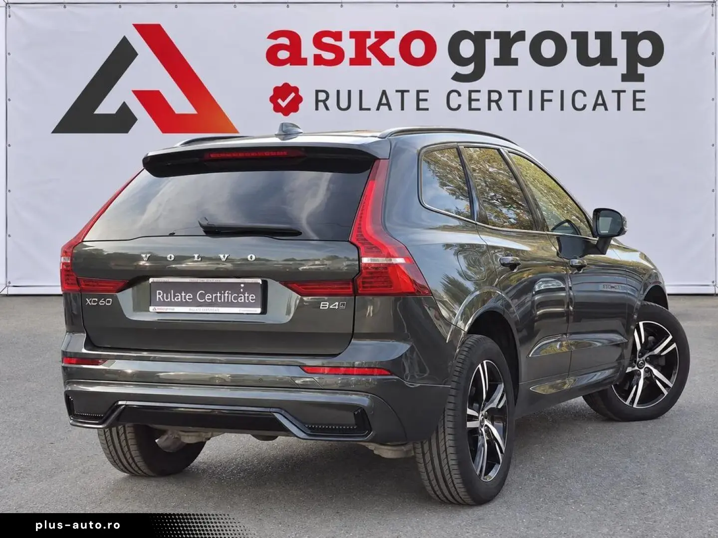 VOLVO XC60 2021 — imagine 25