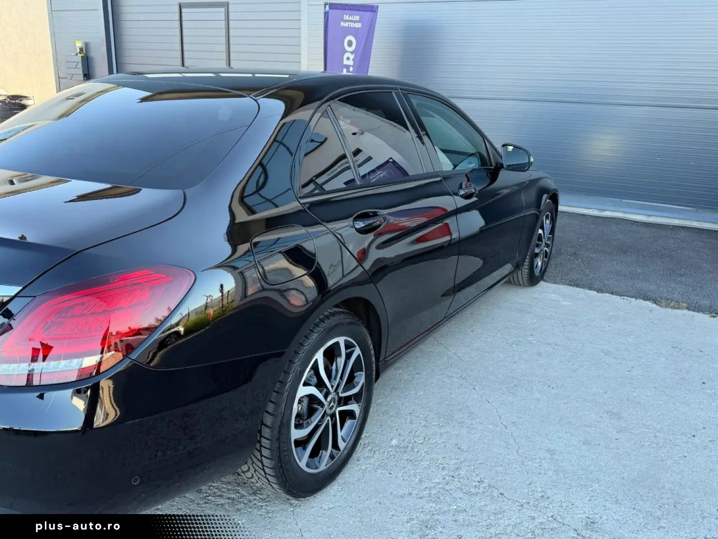 Mercedes-Benz C