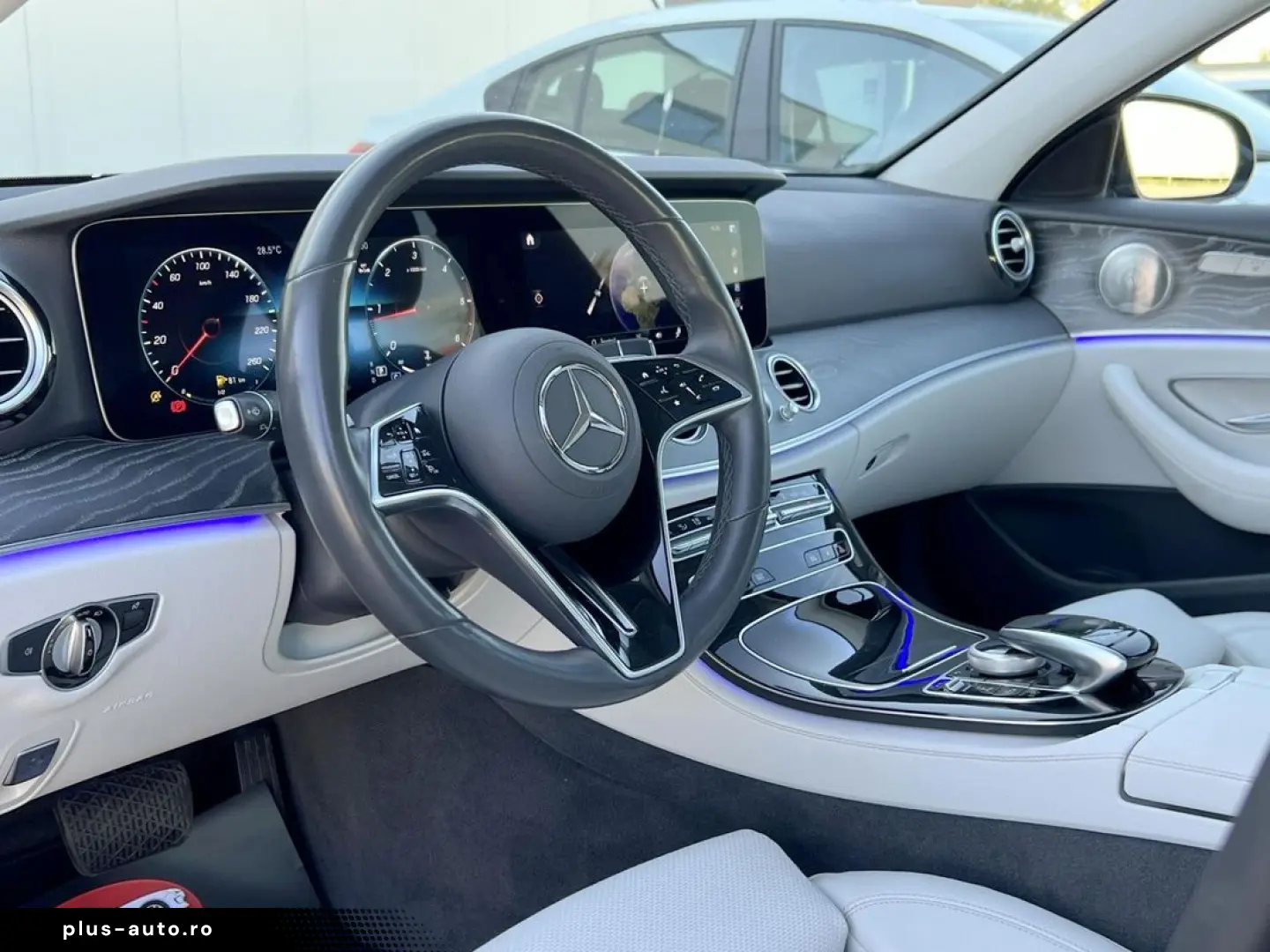 Mercedes-Benz E
