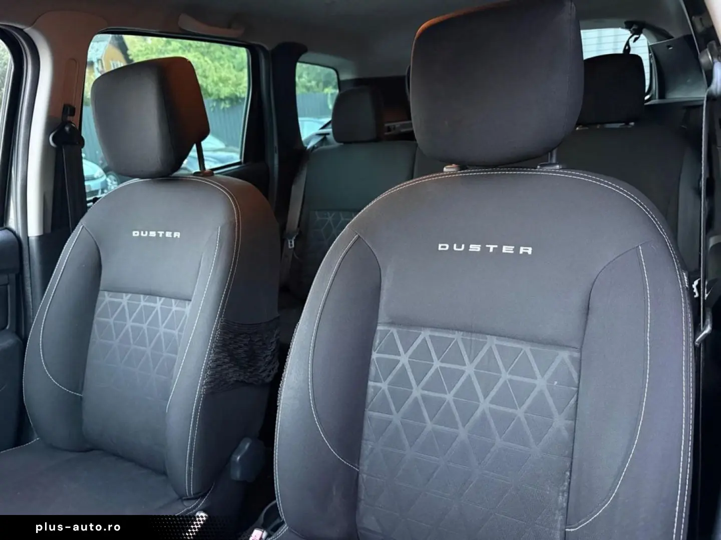 Dacia Duster 1.5dCi 4x2    Vindem in Rate Avans Zero cu Bule