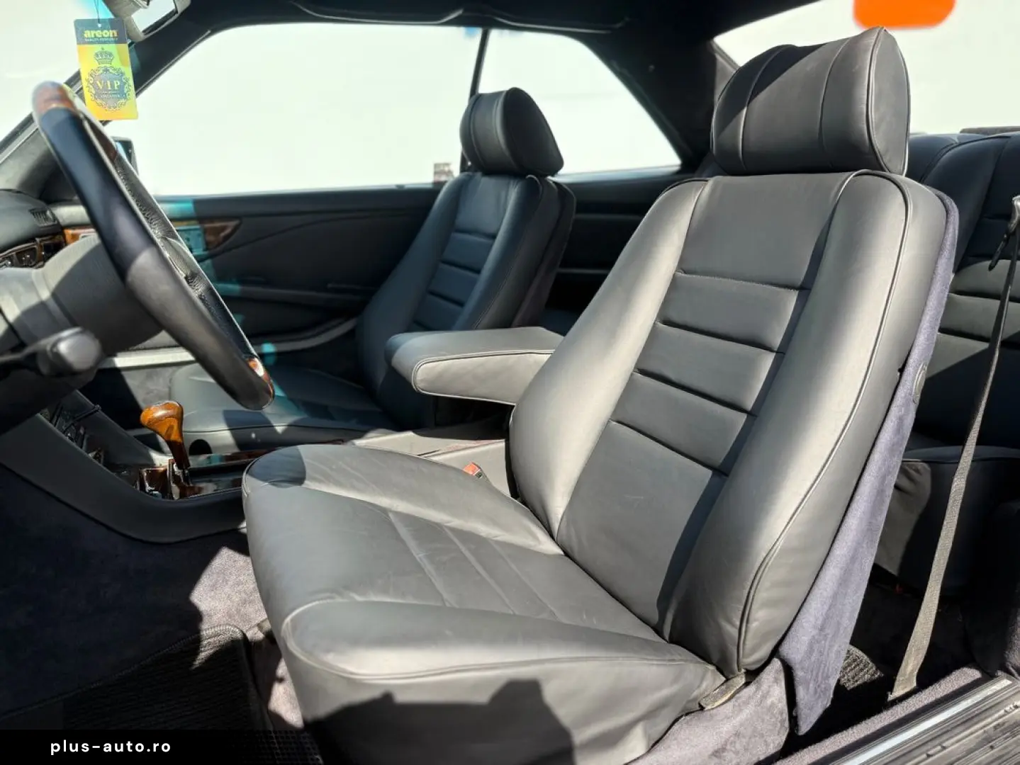 Mercedes-Benz S