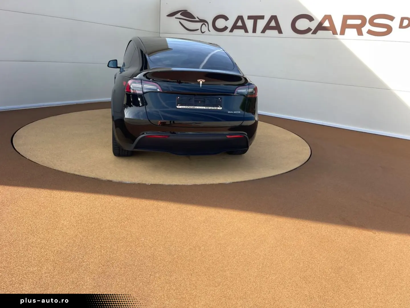 Tesla T-Model-Y