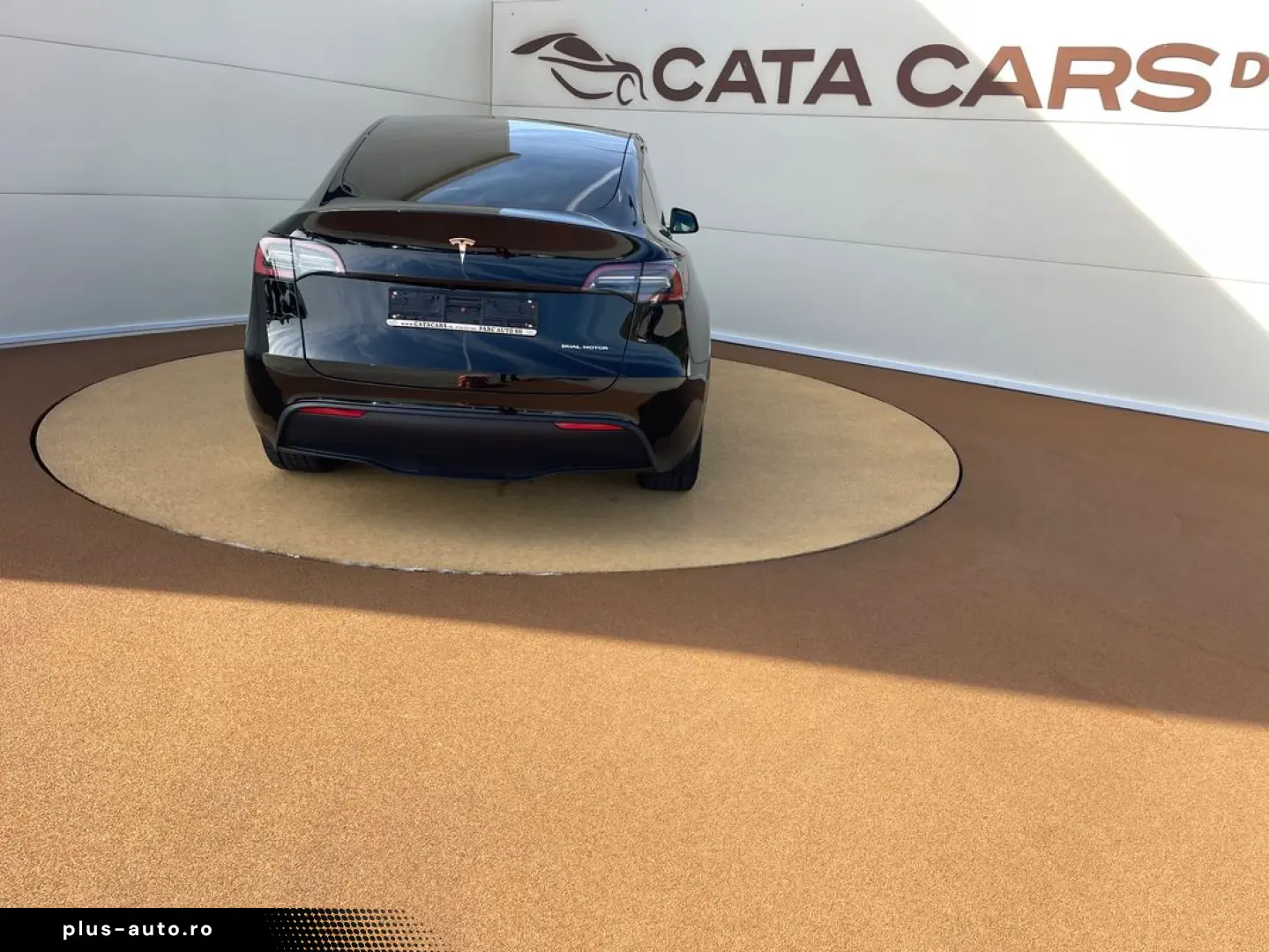 Tesla T-Model-Y