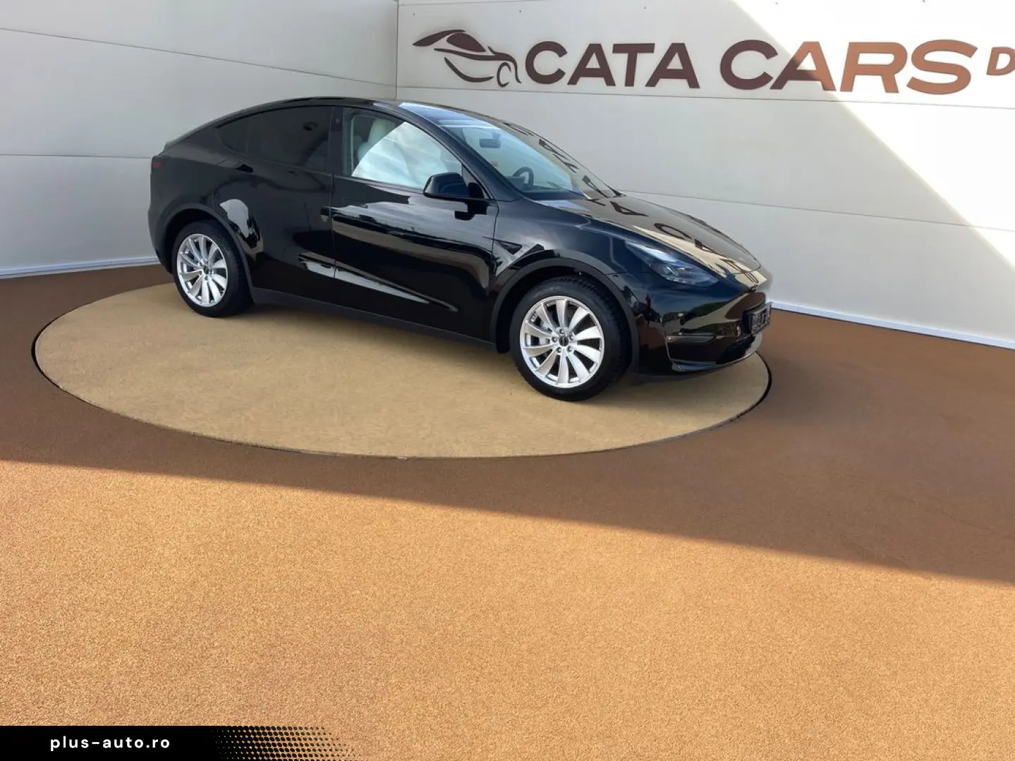 Tesla T-Model-Y