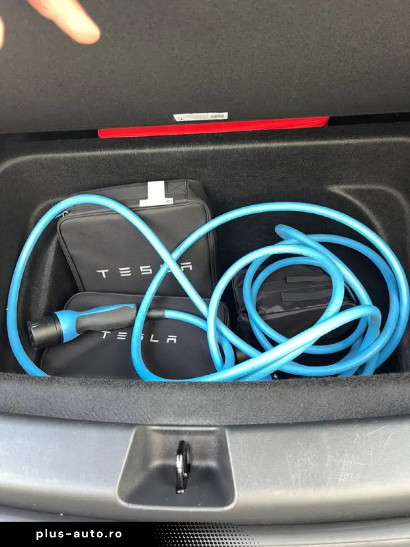 Tesla T-Model-Y