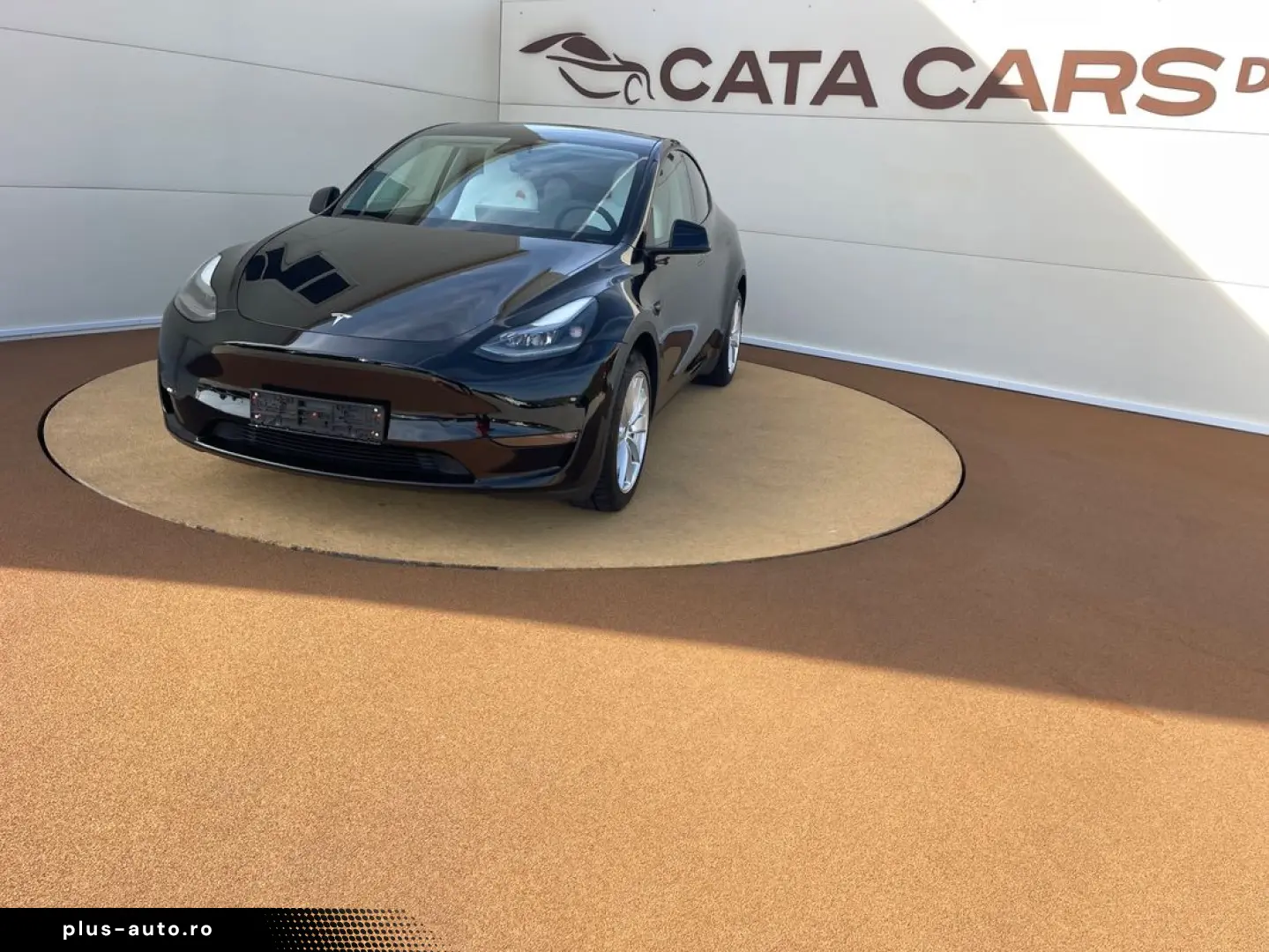 Tesla T-Model-Y