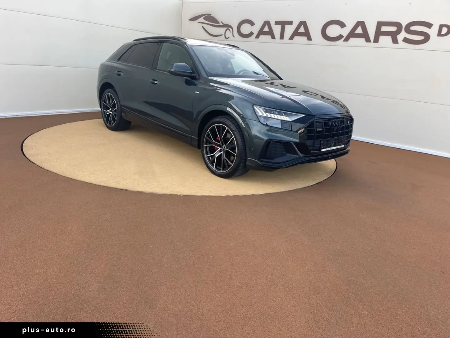 Audi Q8 50TDI  Matrix  Panoramic  Ventilație  B&O  Head UP