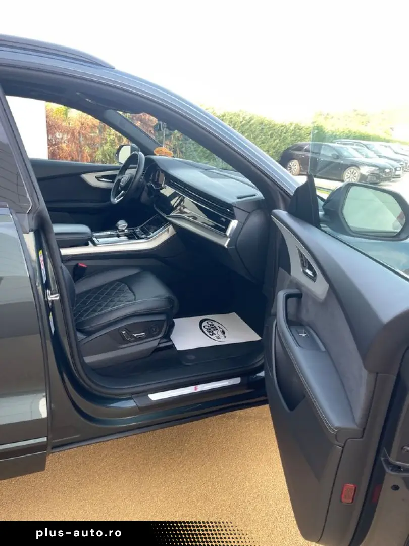Audi Q8 50TDI  Matrix  Panoramic  Ventilație  B&O  Head UP